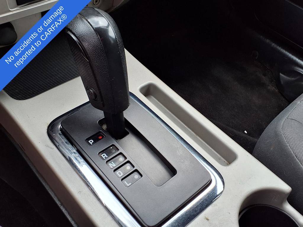 Thumbnail: 2010 Ford Escape - 24