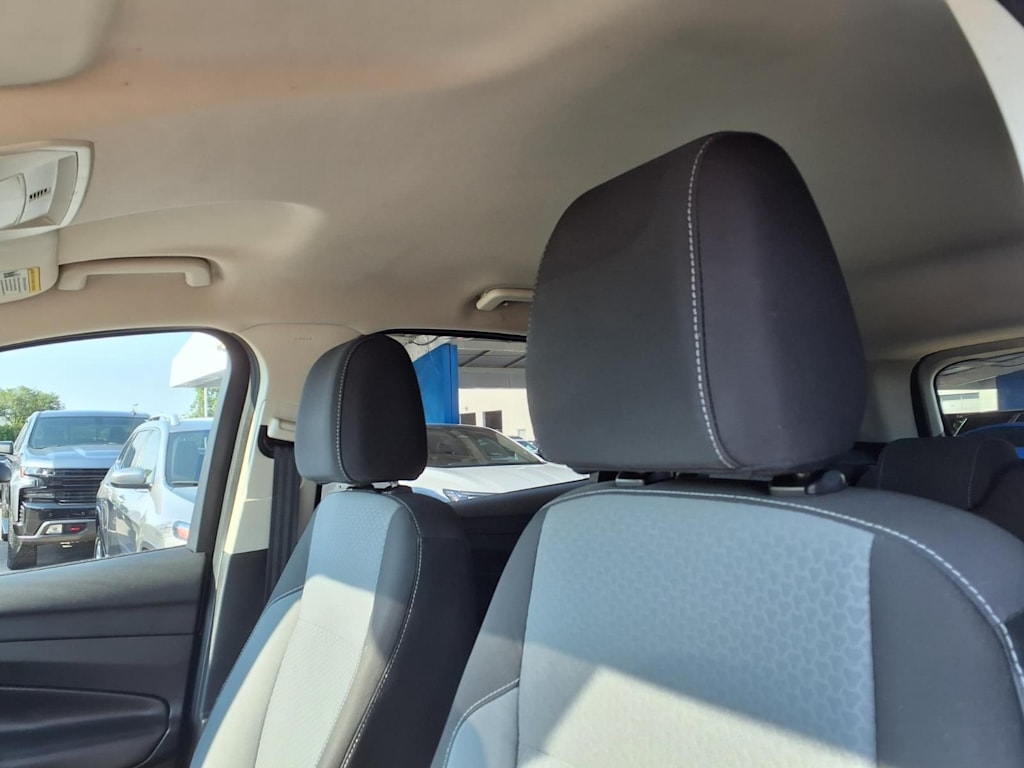 Thumbnail: 2017 Ford Escape - 10