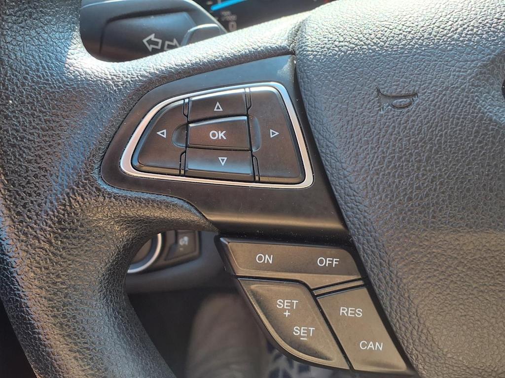 Thumbnail: 2017 Ford Escape - 29