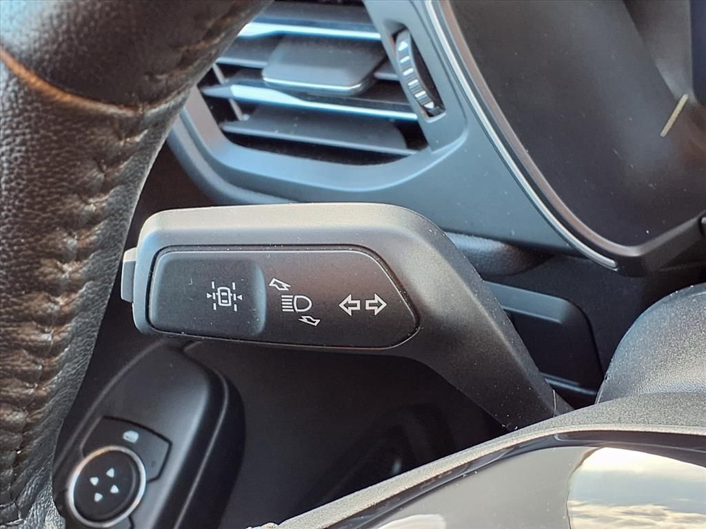 Thumbnail: 2021 Ford Escape - 22