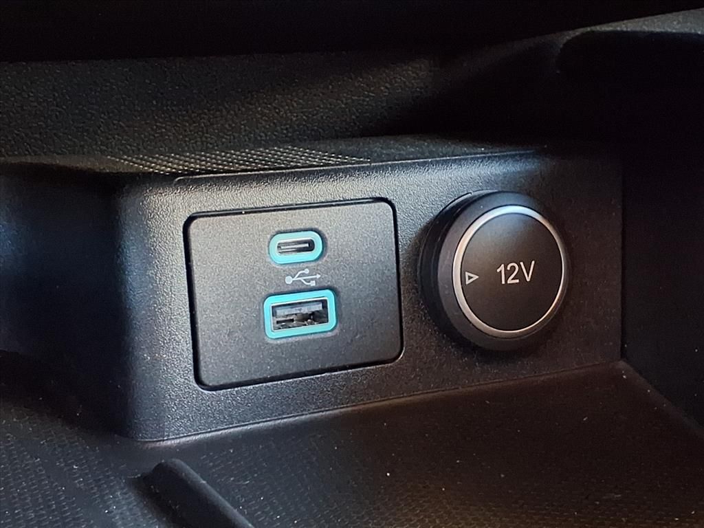 Thumbnail: 2021 Ford Escape - 26