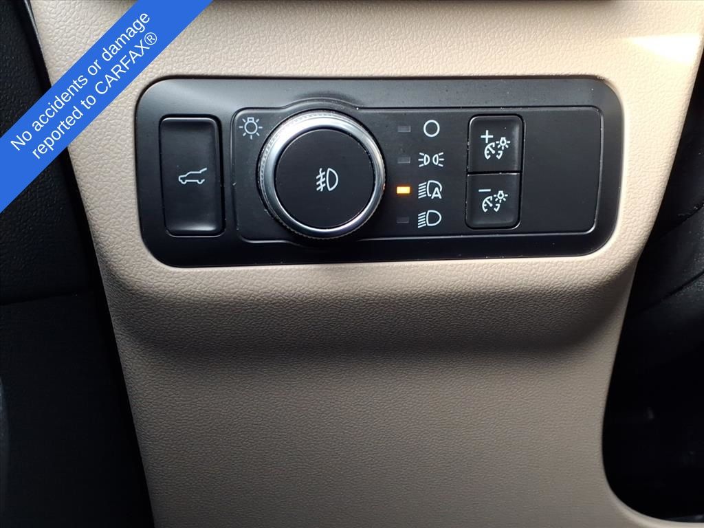 Thumbnail: 2020 Ford Escape - 32