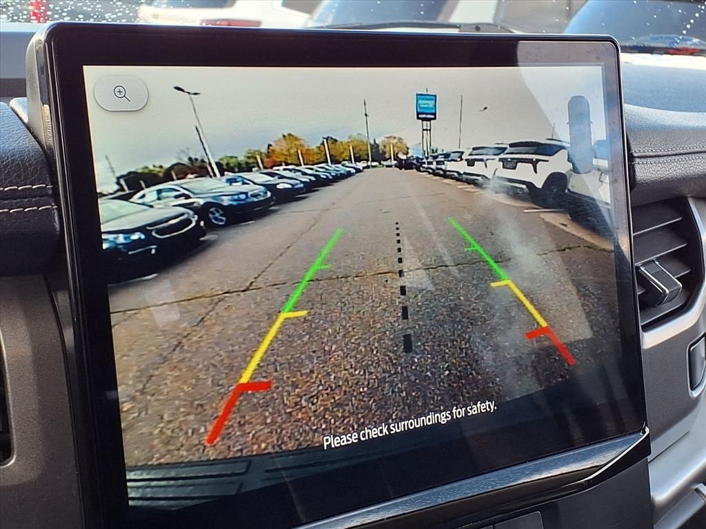 Thumbnail: 2022 Ford Expedition MAX - 23