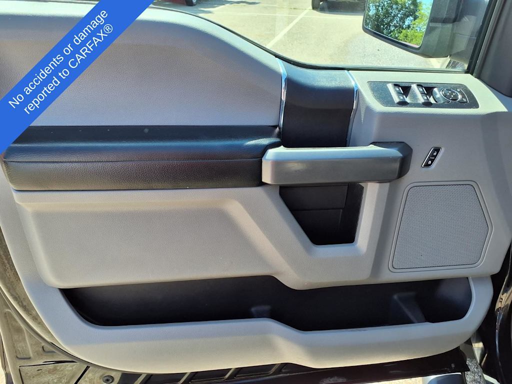 Thumbnail: 2016 Ford F-150 - 19