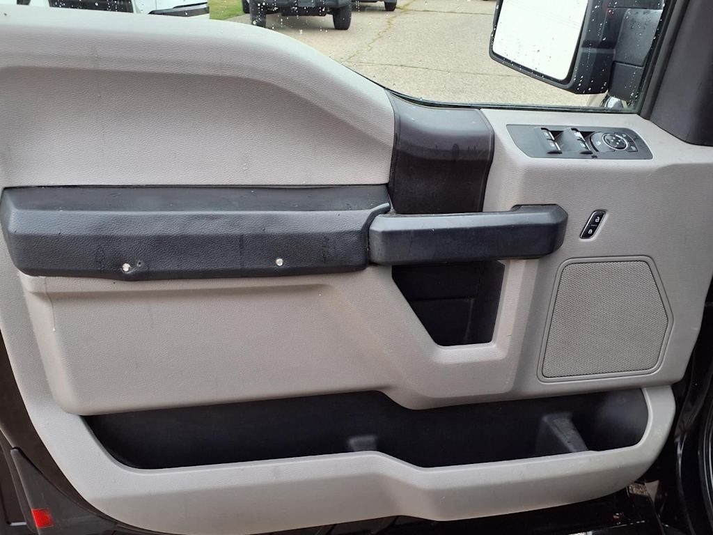 Thumbnail: 2019 Ford F-150 - 15