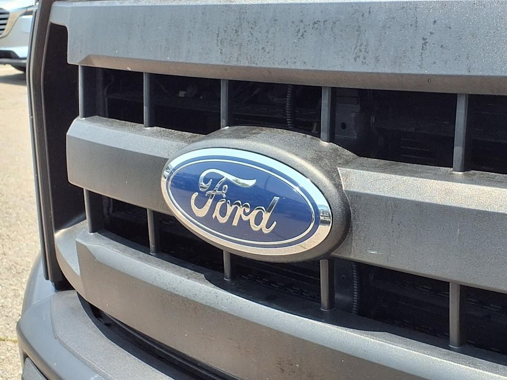 Thumbnail: 2016 Ford F-150 - 19
