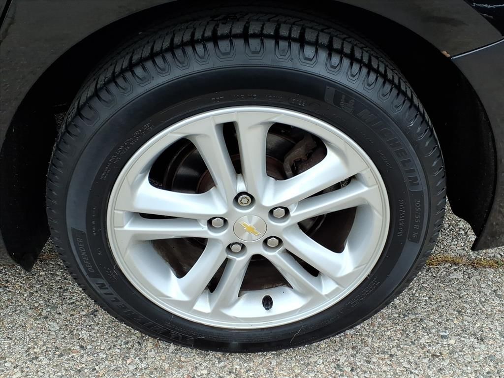 Thumbnail: 2017 Chevrolet Cruze - 7