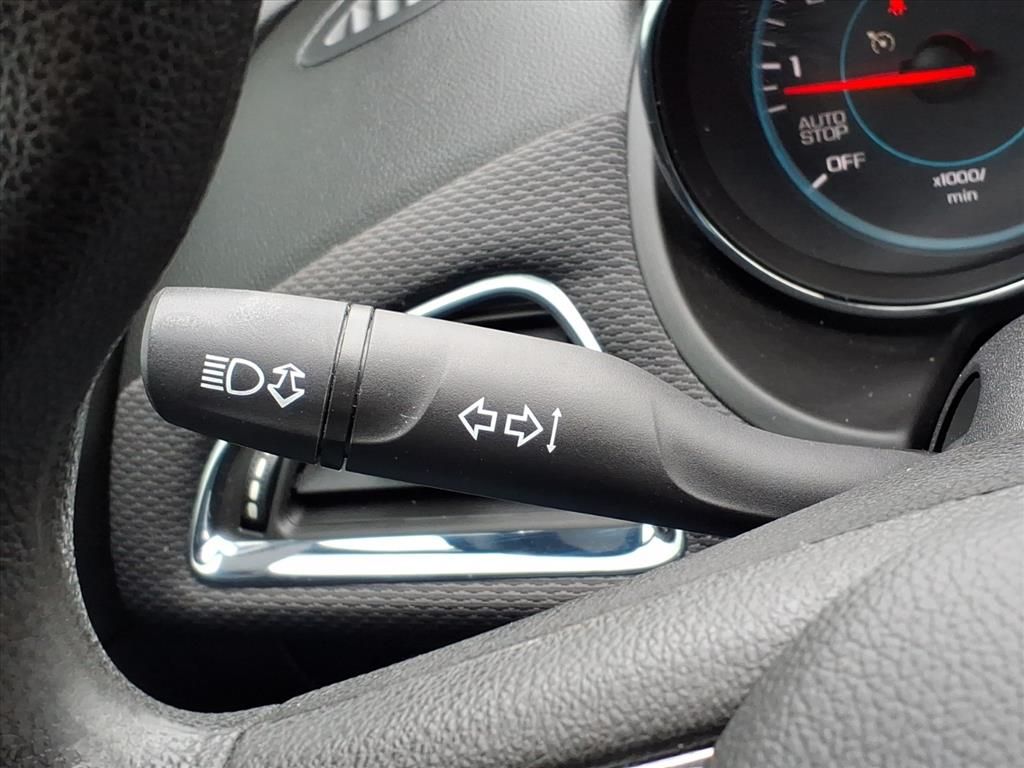 Thumbnail: 2017 Chevrolet Cruze - 23