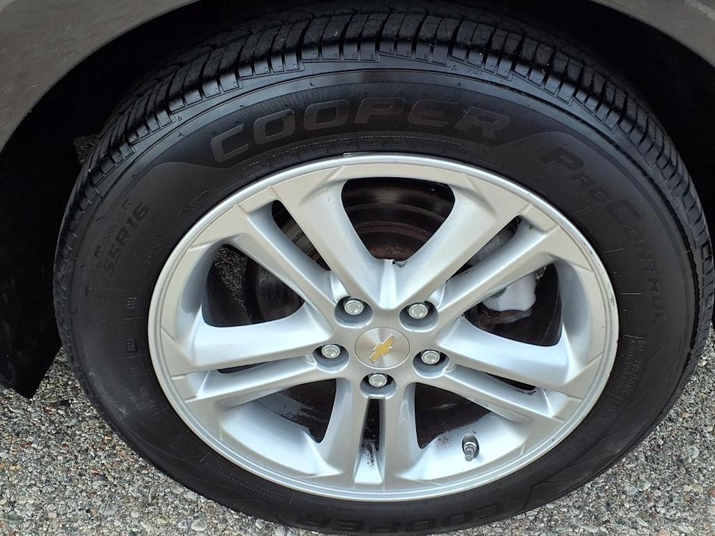 Thumbnail: 2016 Chevrolet Cruze - 8