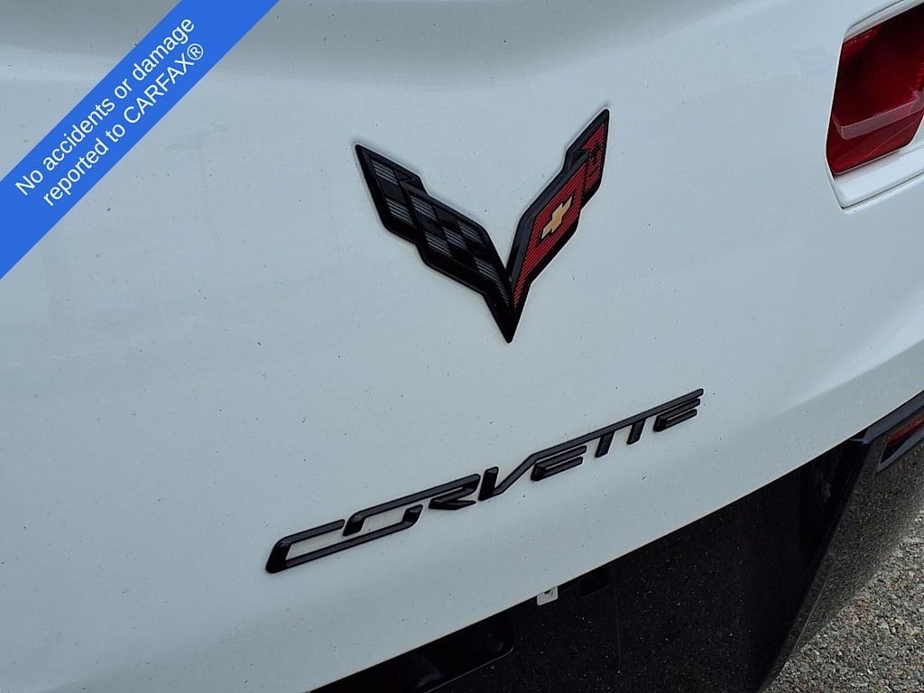 Thumbnail: 2017 Chevrolet Corvette - 17