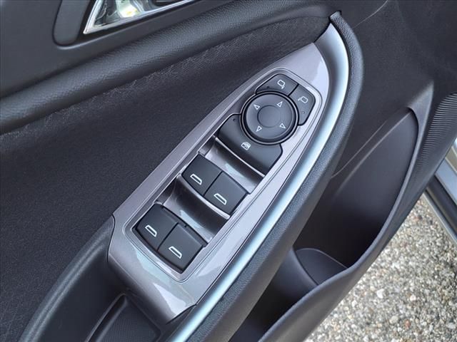 2025 Chevrolet Malibu LS 17