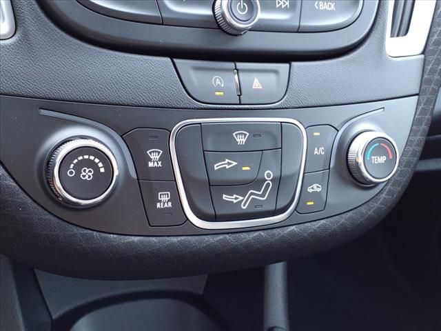 2025 Chevrolet Malibu LS 21
