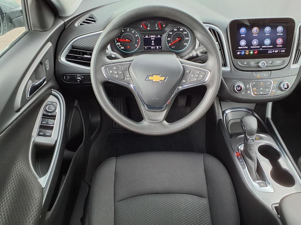 Thumbnail: 2024 Chevrolet Malibu - 9