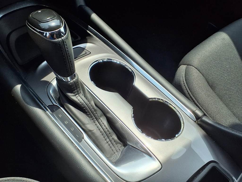 Thumbnail: 2016 Chevrolet Malibu - 24