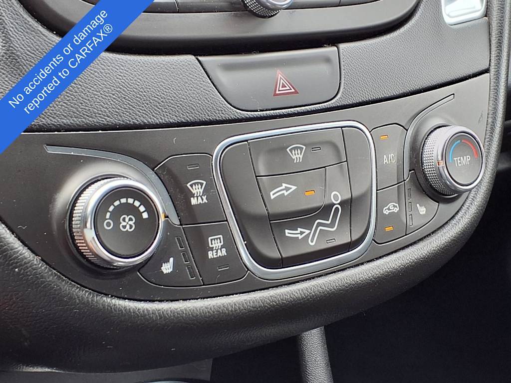 Thumbnail: 2016 Chevrolet Malibu - 24
