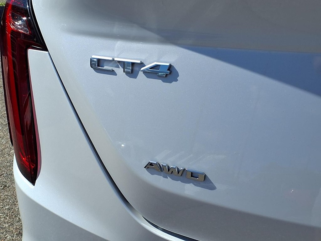 Thumbnail: 2023 Cadillac CT4 - 7