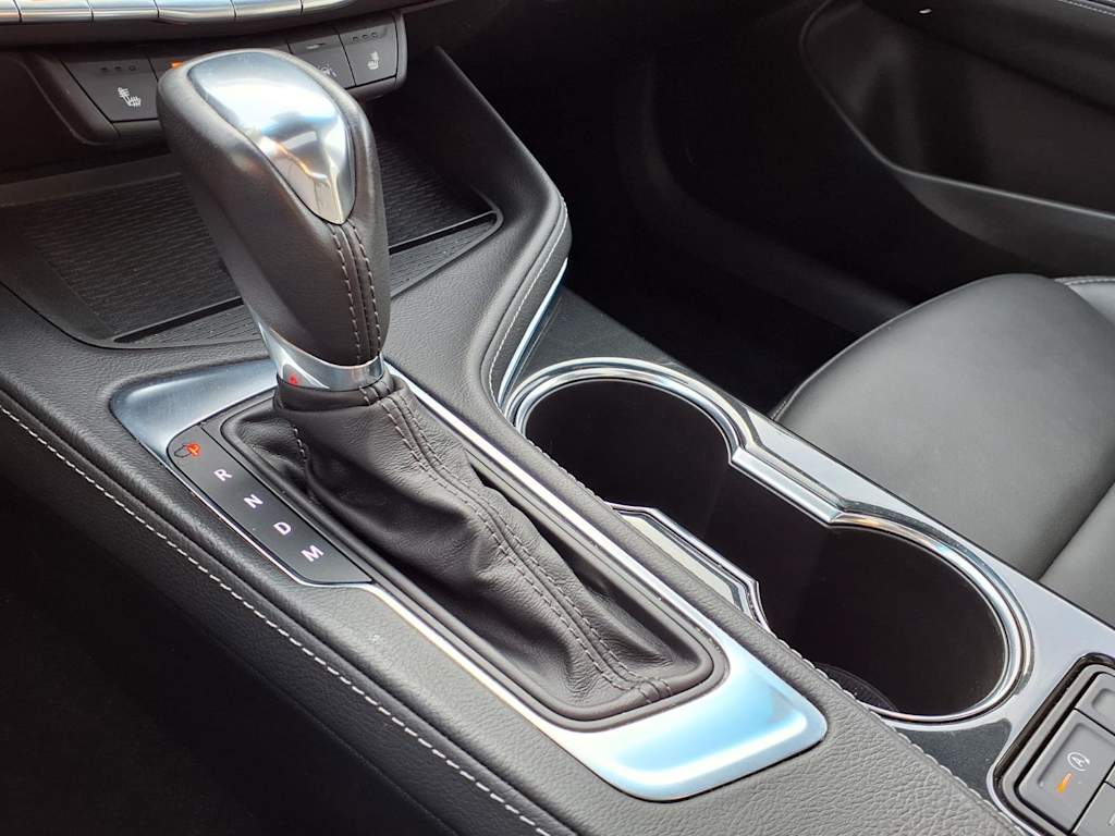 Thumbnail: 2024 Cadillac CT4 - 23