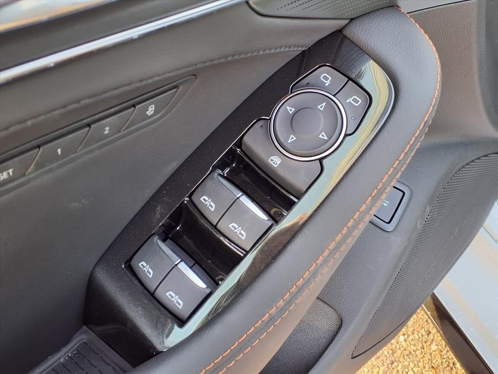 Thumbnail: 2026 Cadillac CT5 - 17