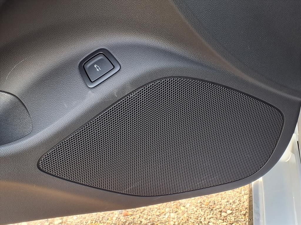 Thumbnail: 2026 Cadillac CT5 - 18