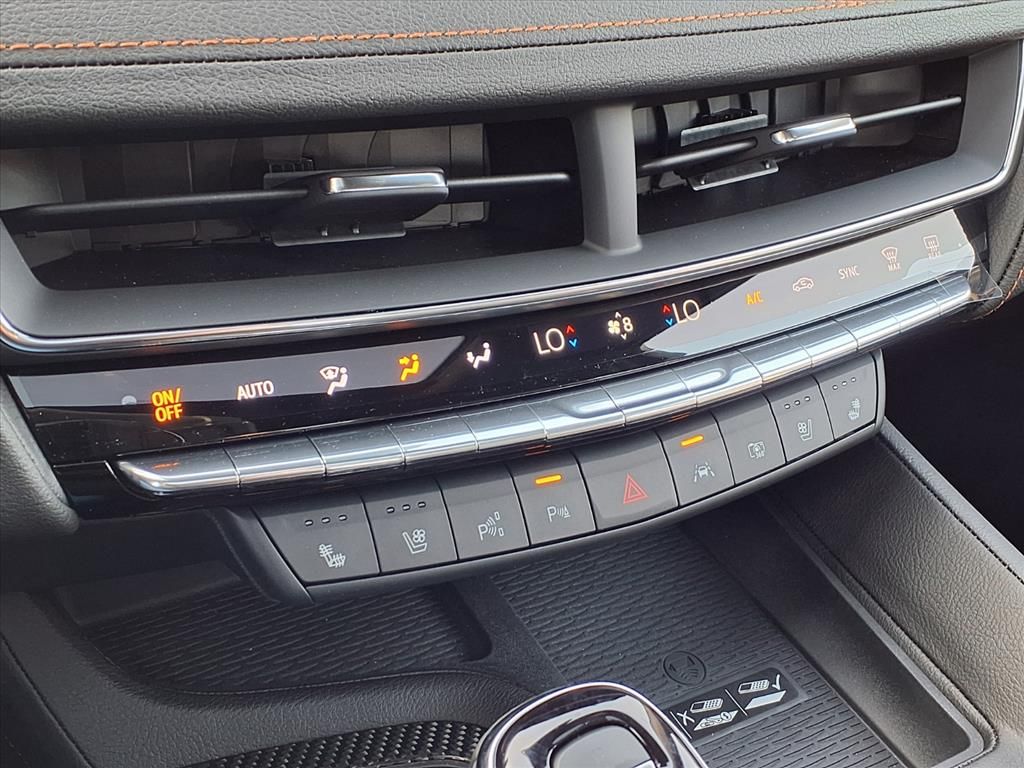 Thumbnail: 2026 Cadillac CT5 - 22