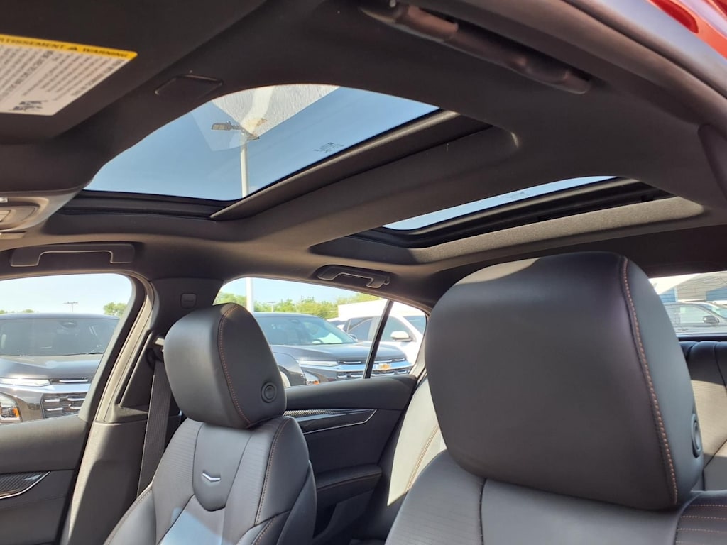 Thumbnail: 2023 Cadillac CT5 - 21