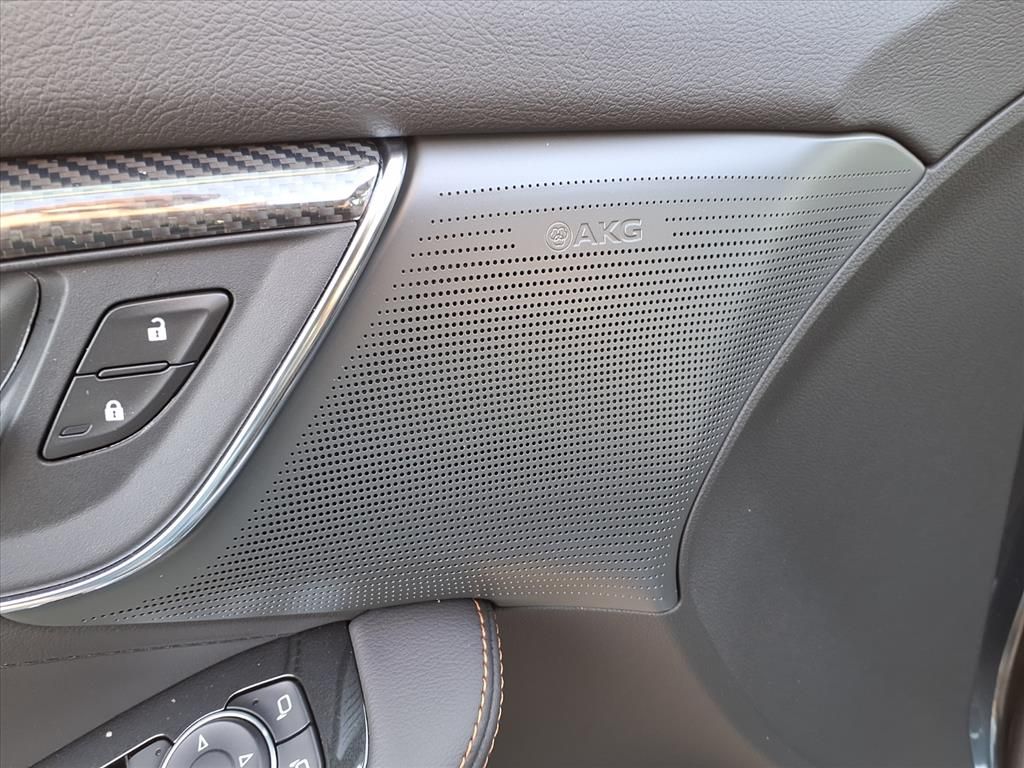 Thumbnail: 2026 Cadillac CT5 - 19