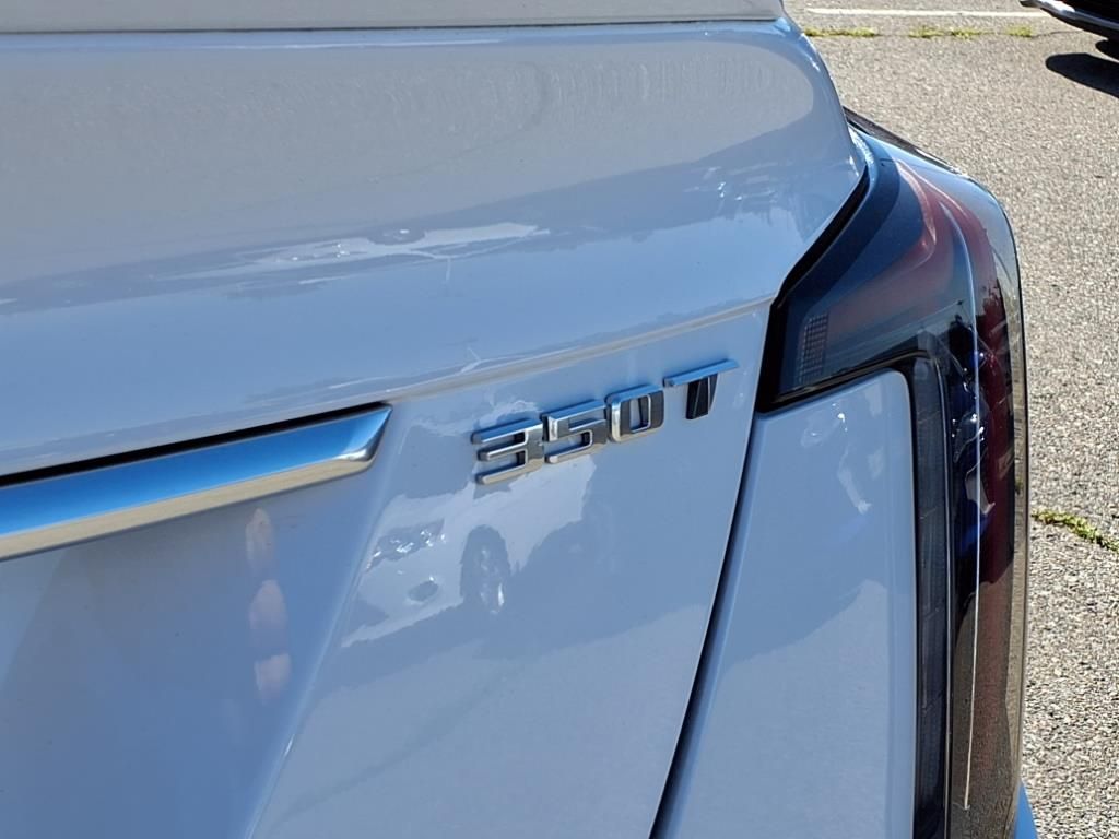 Thumbnail: 2022 Cadillac CT5 - 5