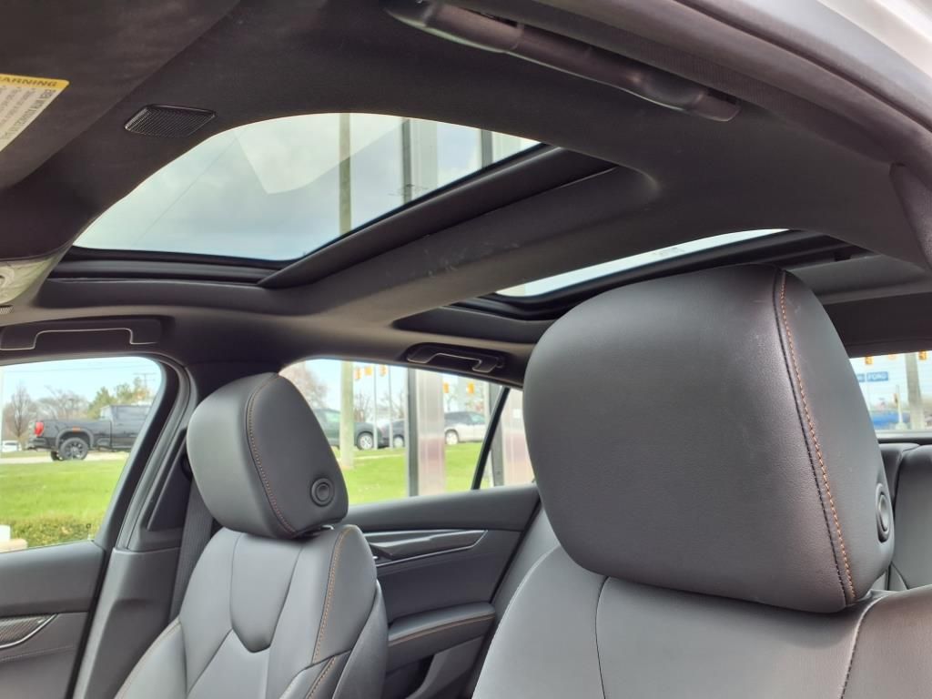 2022 Cadillac CT5 V 20