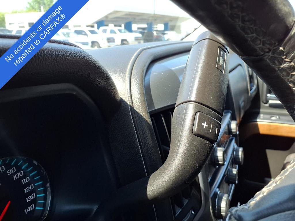Thumbnail: 2015 Chevrolet Silverado 2500 - 24