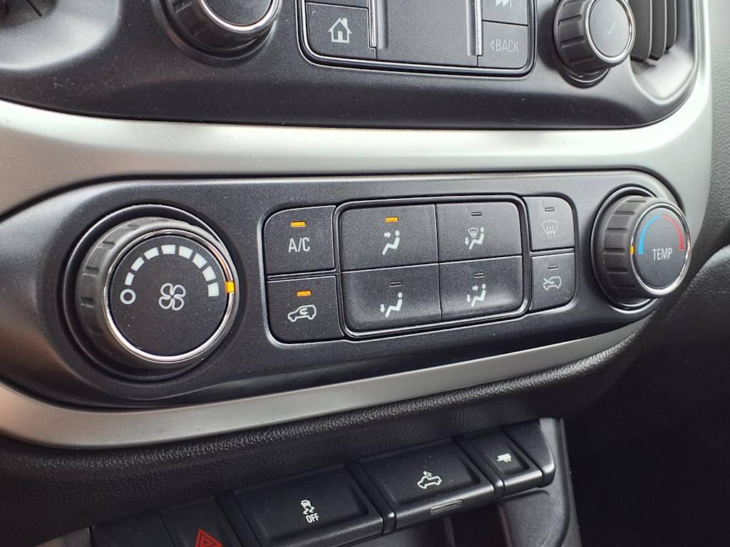 Thumbnail: 2019 Chevrolet Colorado - 27