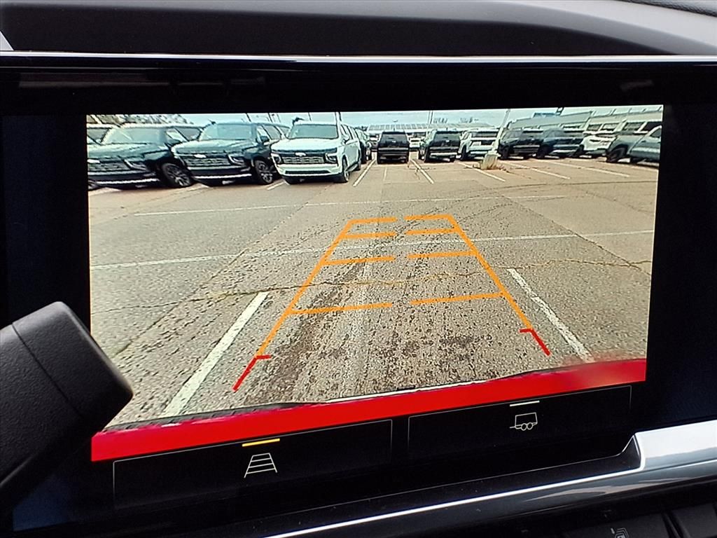 Thumbnail: 2026 Chevrolet Silverado 1500 - 17