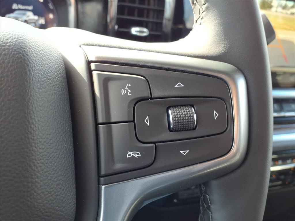 Thumbnail: 2026 Chevrolet Silverado 1500 - 19