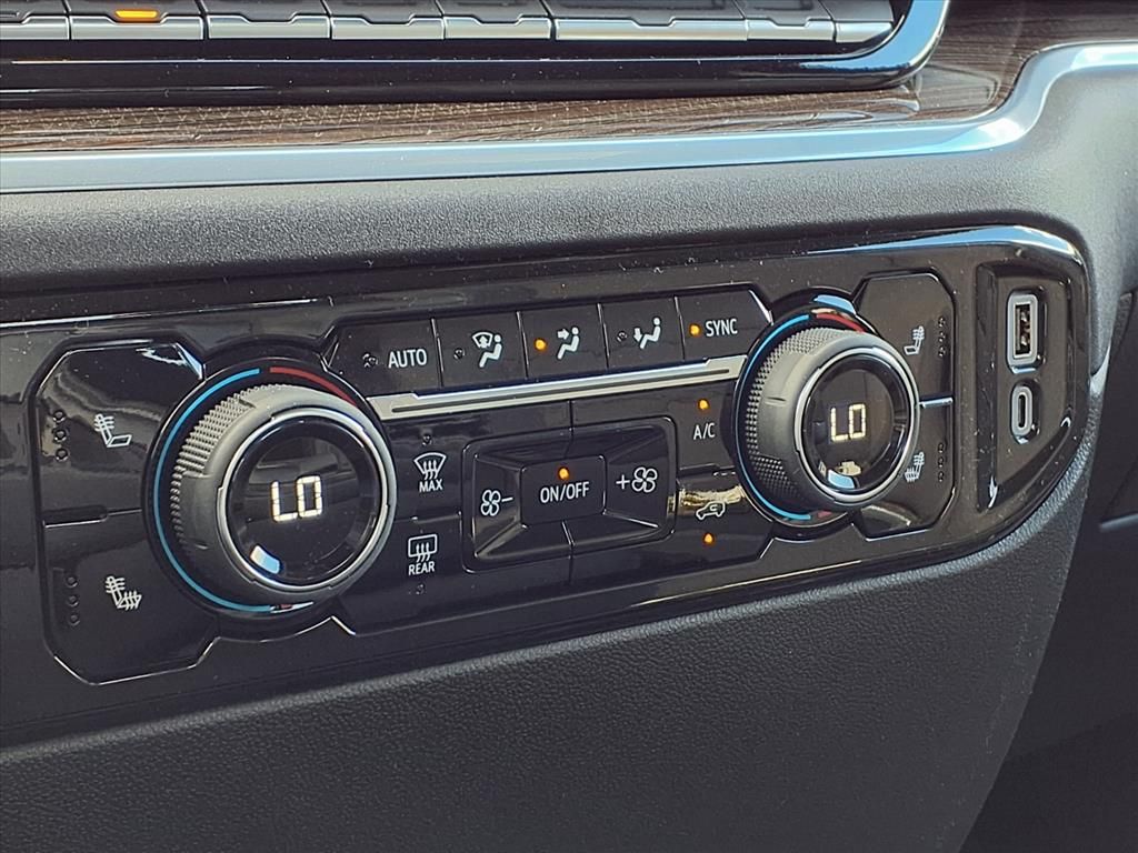 Thumbnail: 2026 Chevrolet Silverado 1500 - 18