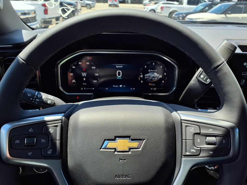 Thumbnail: 2026 Chevrolet Silverado 1500 - 19
