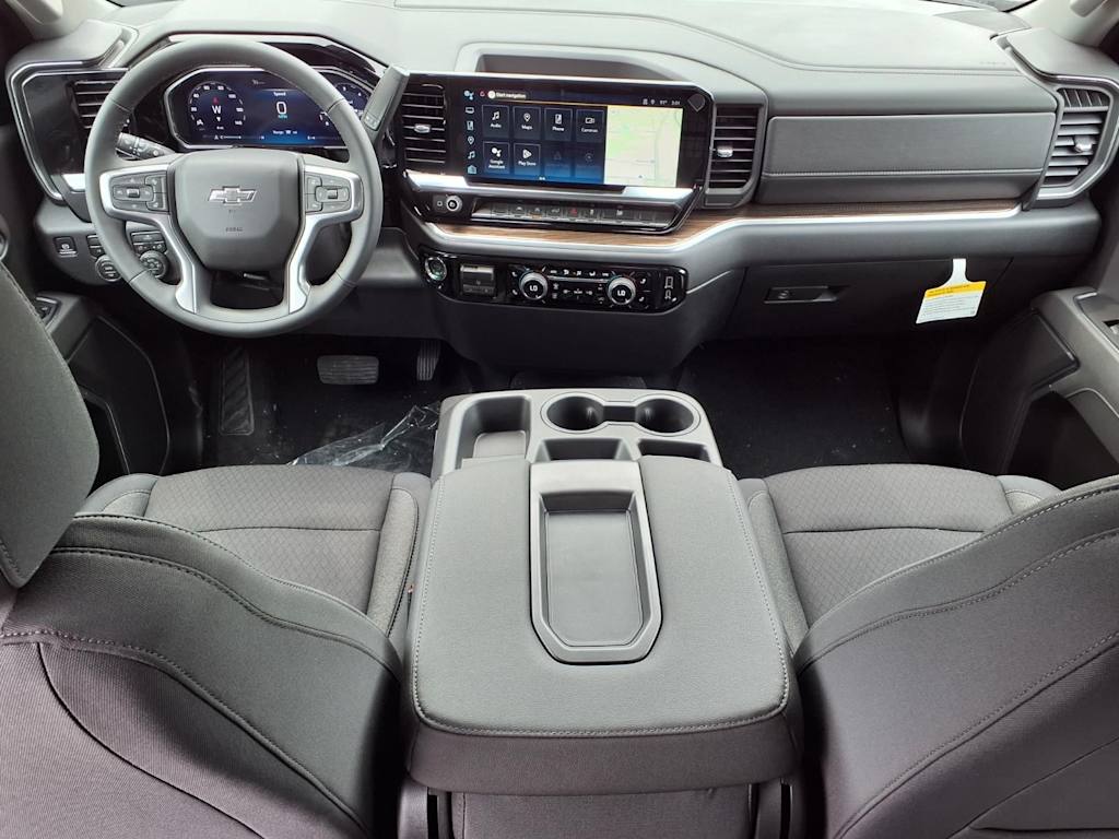 Thumbnail: 2026 Chevrolet Silverado 1500 - 2