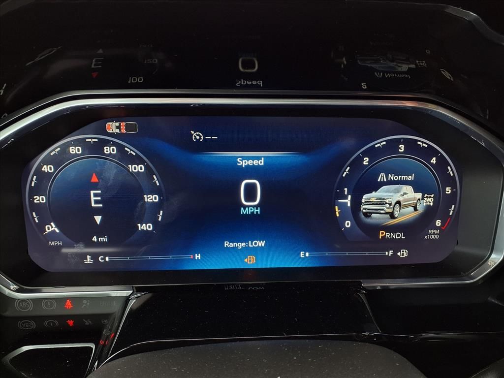 Thumbnail: 2026 Chevrolet Silverado 1500 - 12