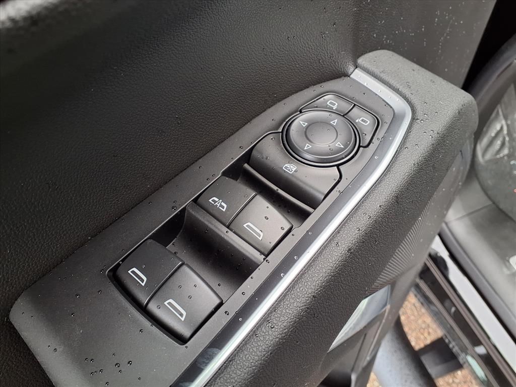 Thumbnail: 2026 Chevrolet Silverado 1500 - 17