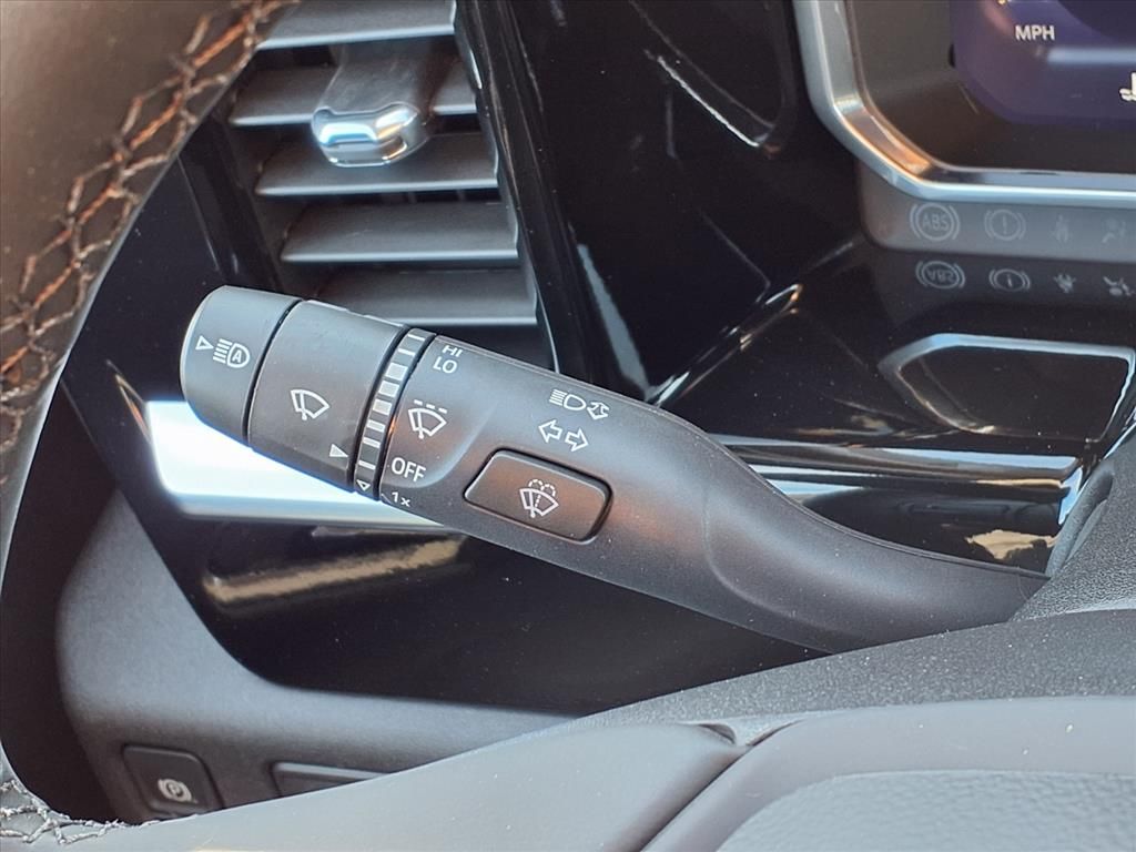 Thumbnail: 2026 Chevrolet Silverado 1500 - 20