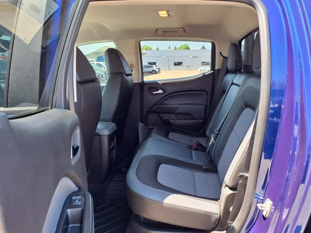 Thumbnail: 2016 Chevrolet Colorado - 10
