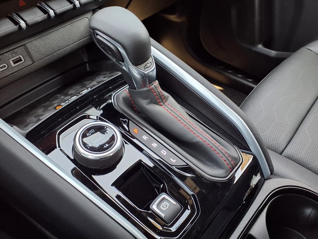 Thumbnail: 2026 Chevrolet Colorado - 11