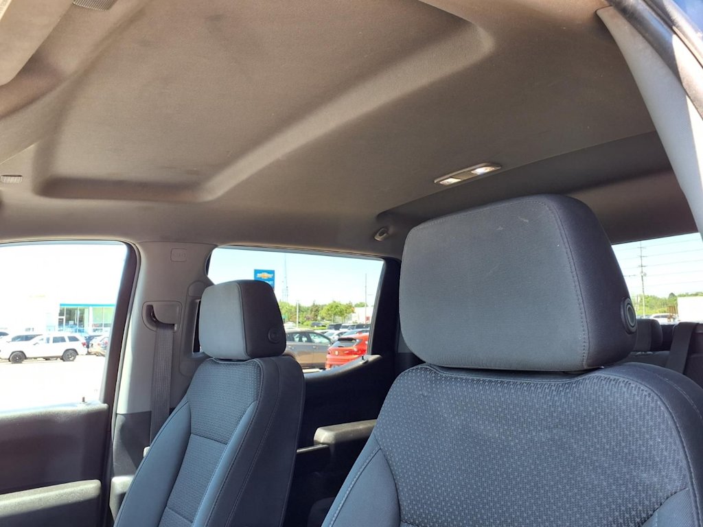 Thumbnail: 2020 Chevrolet Silverado 1500 - 22