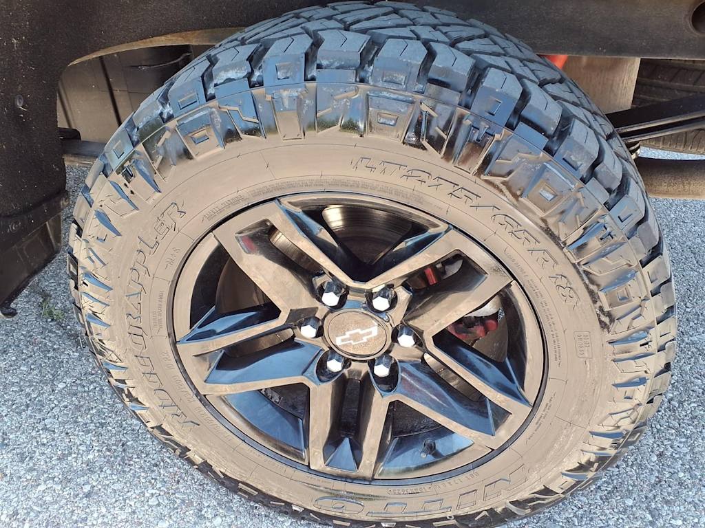 Thumbnail: 2020 Chevrolet Silverado 1500 - 8