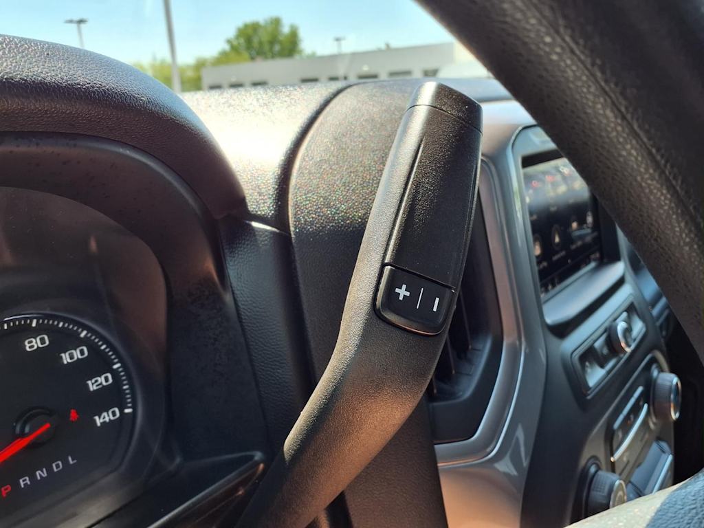 Thumbnail: 2020 Chevrolet Silverado 1500 - 23