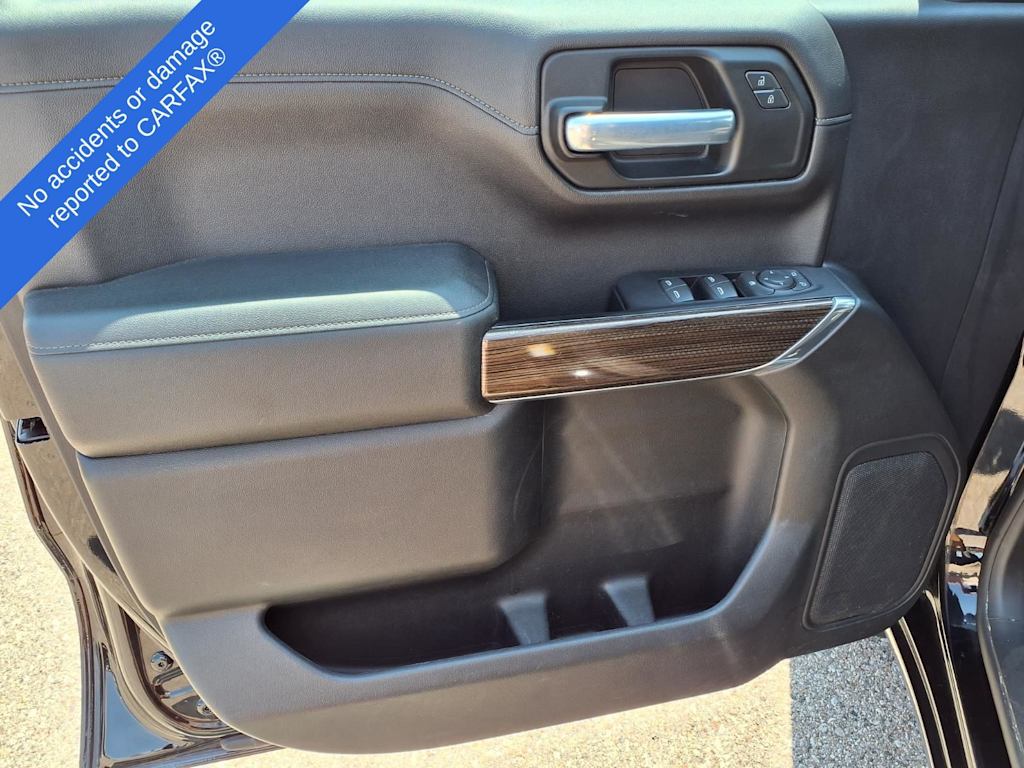 Thumbnail: 2019 Chevrolet Silverado 1500 - 19