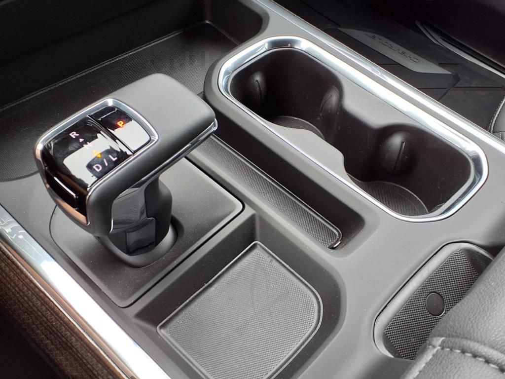 Thumbnail: 2025 Chevrolet Silverado 1500 - 12