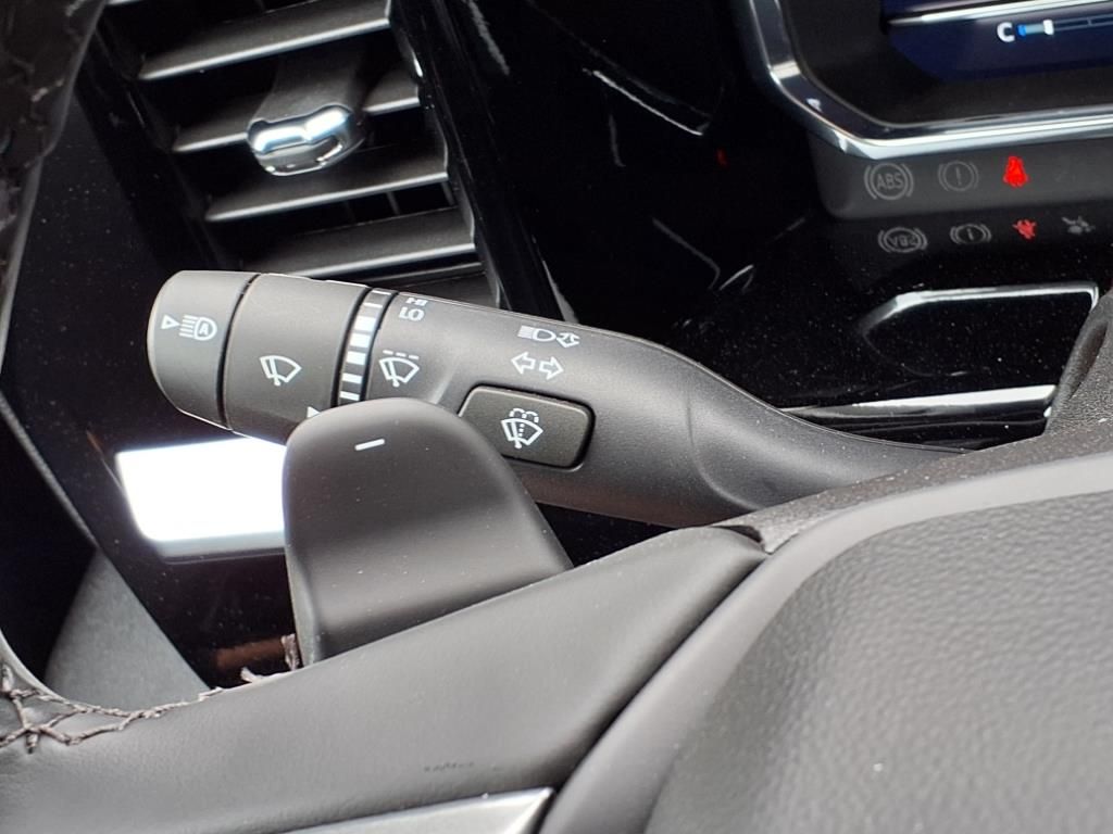 Thumbnail: 2025 Chevrolet Silverado 1500 - 19