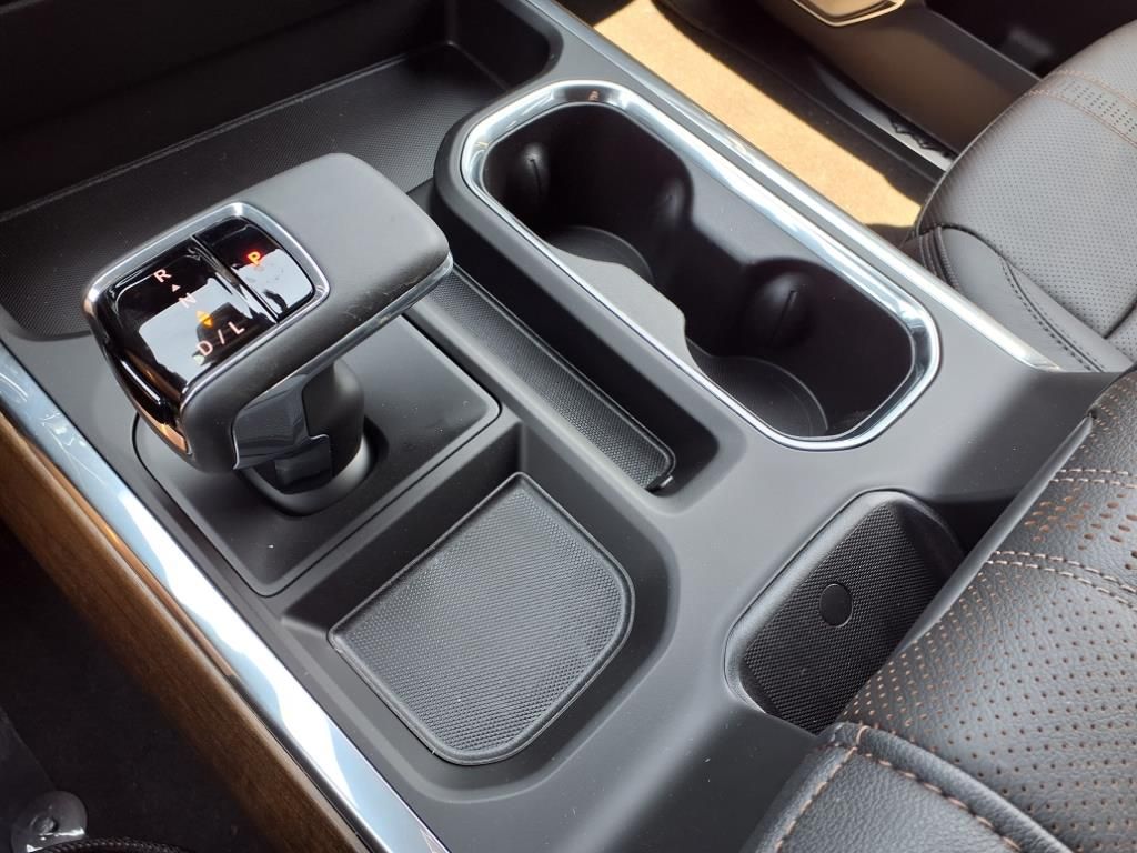 Thumbnail: 2026 Chevrolet Silverado 1500 - 11