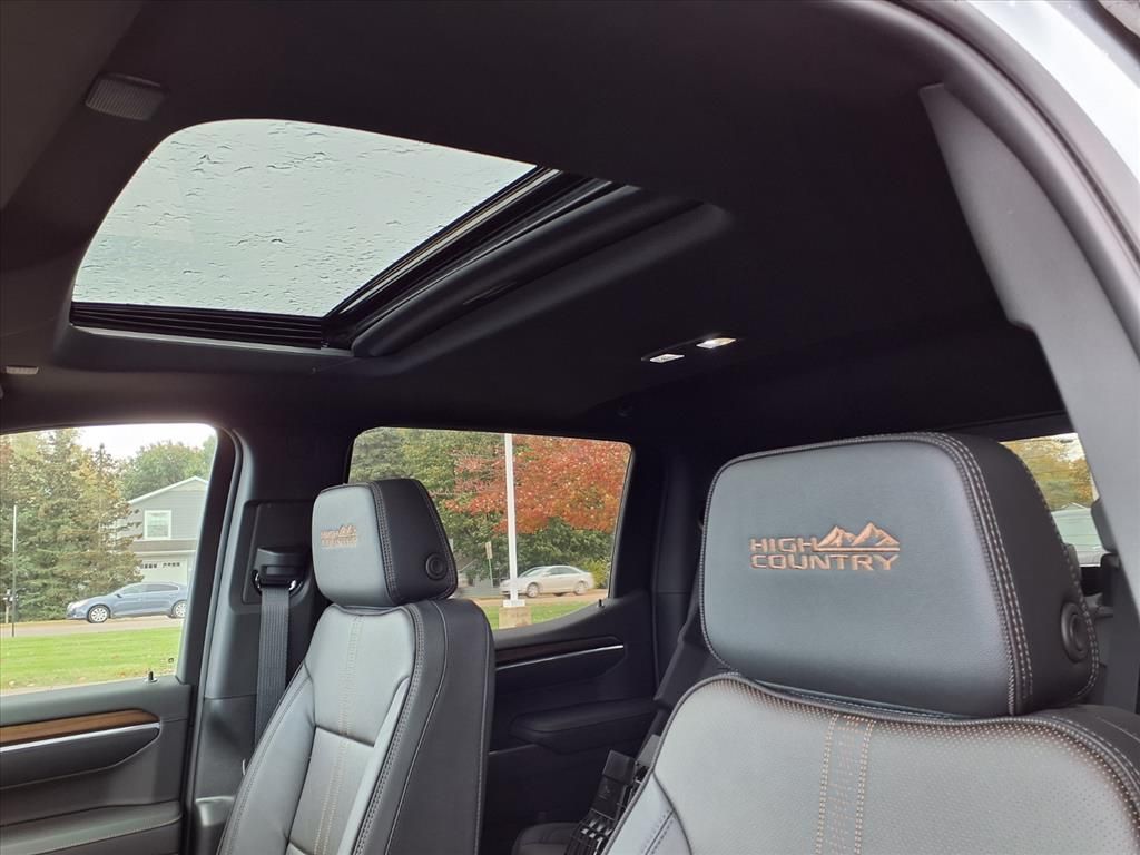 Thumbnail: 2026 Chevrolet Silverado 1500 - 18