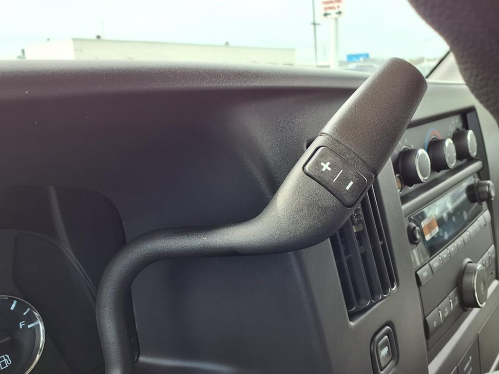 Thumbnail: 2026 Chevrolet Express - 21