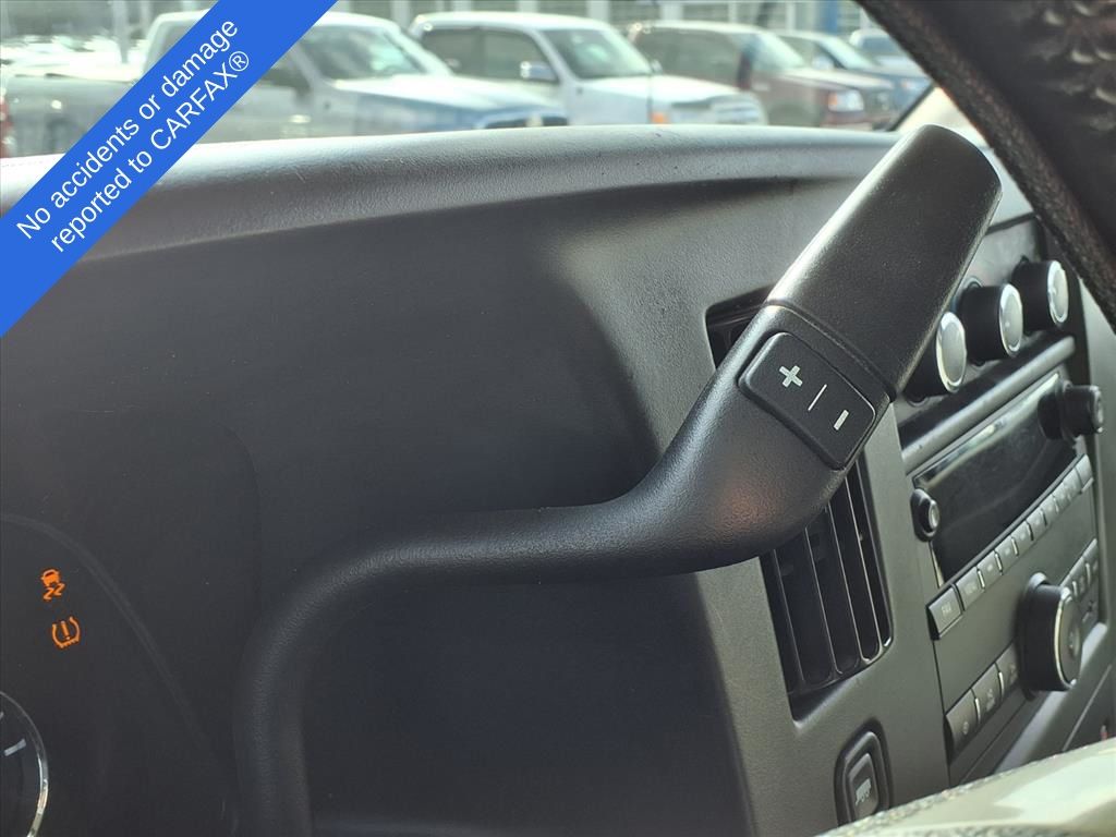 Thumbnail: 2018 Chevrolet Express - 24